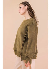 Load image into Gallery viewer, Oversized Causal Solid Sleeve Top
