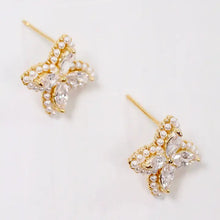 Load image into Gallery viewer, CAROLINE HILL WESTMINSTER CRYSTAL STUDS

