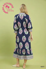 Load image into Gallery viewer, UMGEE FLOWER PATCH BOARDER V-NECK MIDI DRESS
