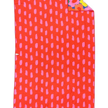 Load image into Gallery viewer, CRAE Tootsi Pool Towel
