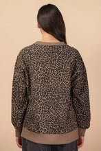 Load image into Gallery viewer, Leopard Knit Top
