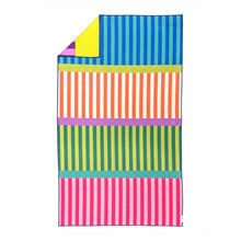 Load image into Gallery viewer, CRAE Piper Pool Towel

