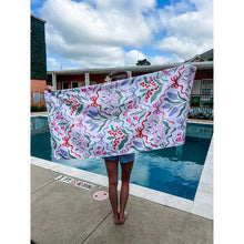 Load image into Gallery viewer, Pierce + Pine Quick Dry Towel
